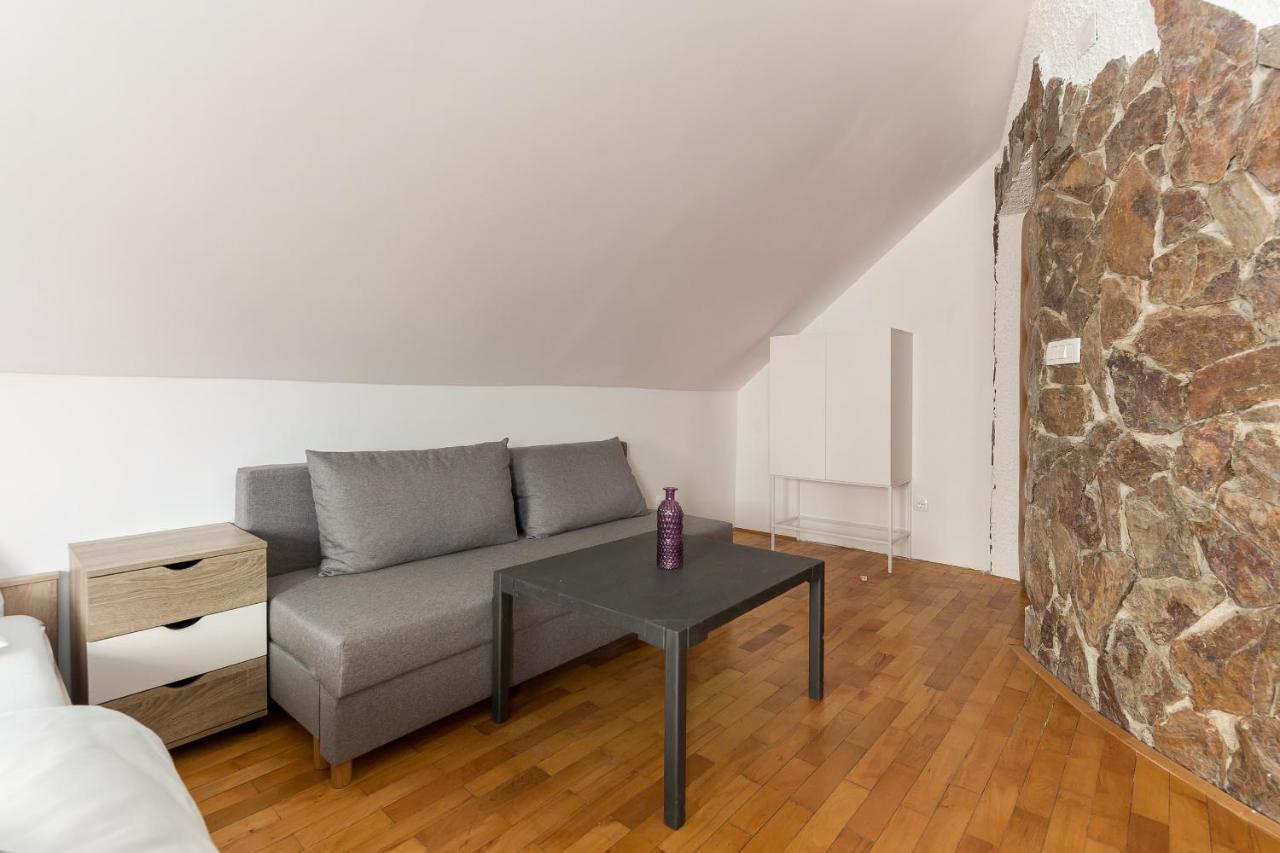 Apartment Gong Ljubljana Bagian luar foto