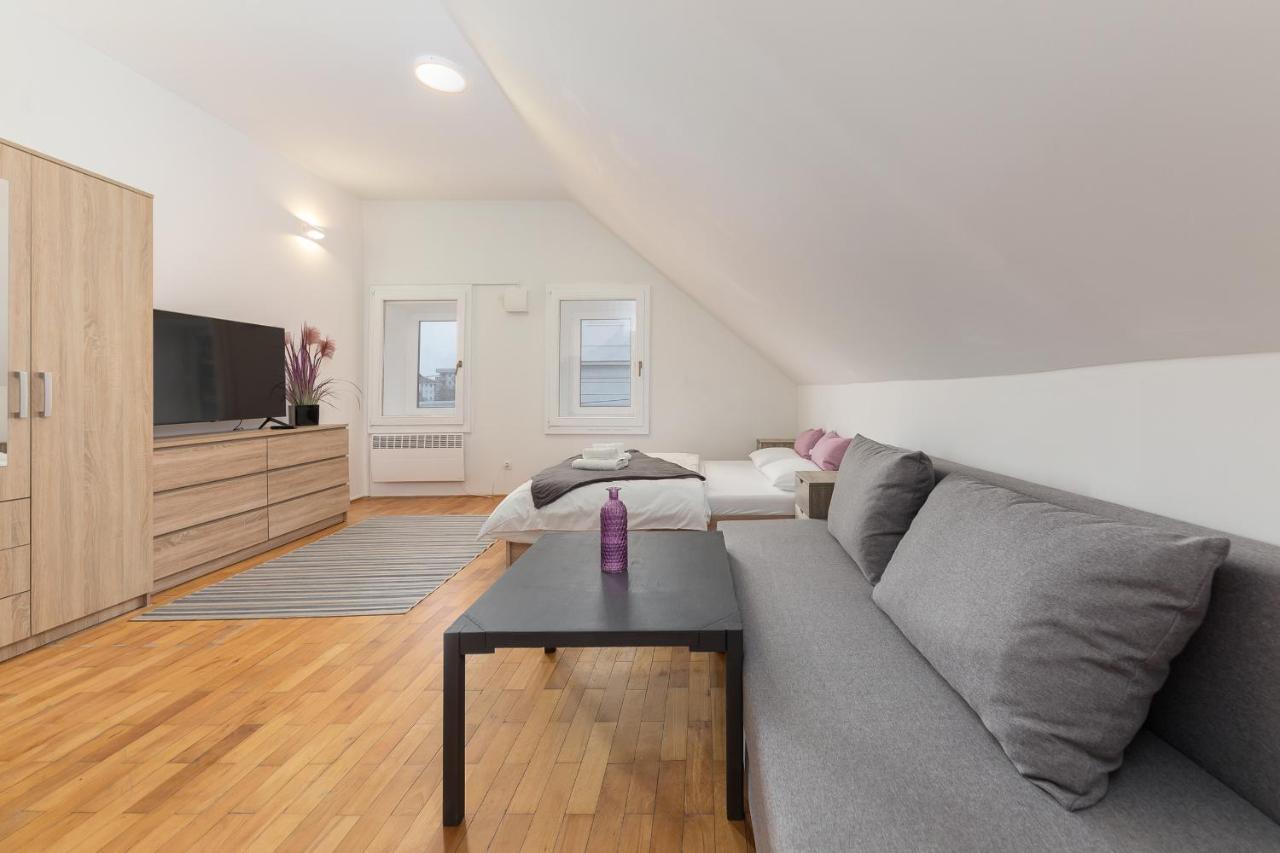 Apartment Gong Ljubljana Bagian luar foto
